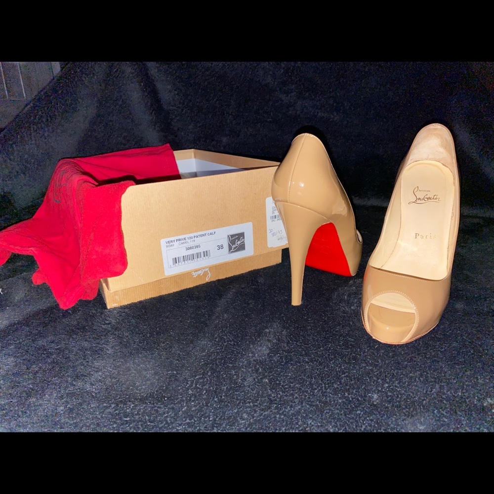 Christian Louboutin Very Prive 120 patent calf